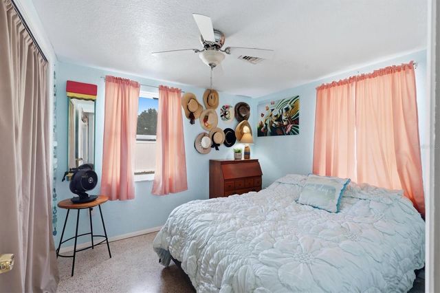 852 E 6TH STREET, Englewood, FL 34223