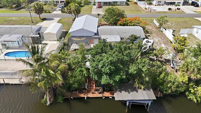 852 E 6TH STREET, Englewood, FL 34223