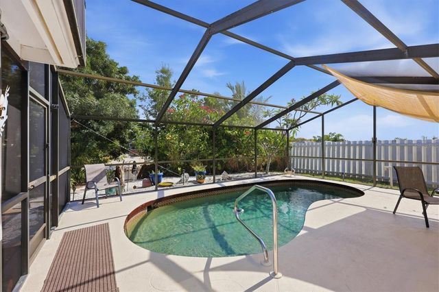 852 E 6TH STREET, Englewood, FL 34223