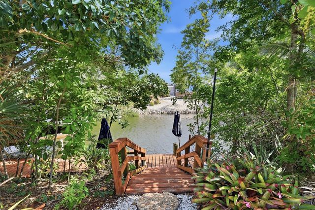 852 E 6TH STREET, Englewood, FL 34223