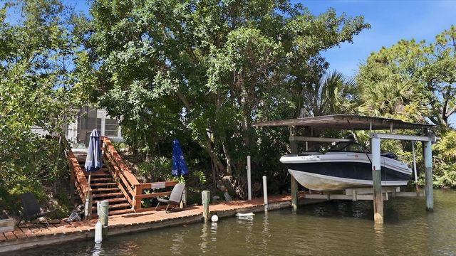 852 E 6TH STREET, Englewood, FL 34223