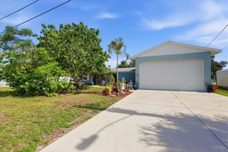 852 E 6TH STREET, Englewood, FL 34223