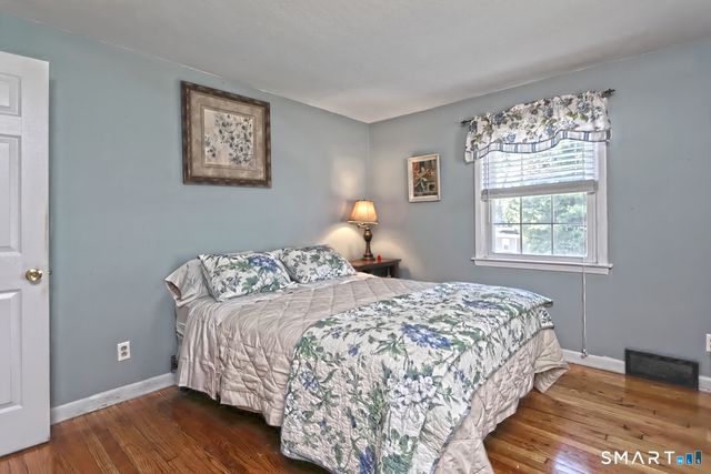105 Seaview Avenue, West Haven, CT 06516