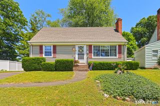 105 Seaview Avenue, West Haven, CT 06516