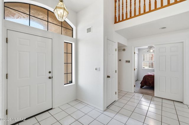 10060 N Pitchingwedge Lane, Tucson, AZ 85737