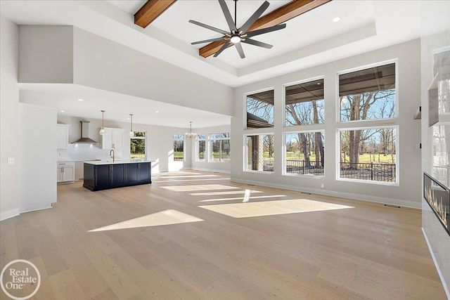 27176 Oxbow Lake Drive, Chesterfield, MI 48051