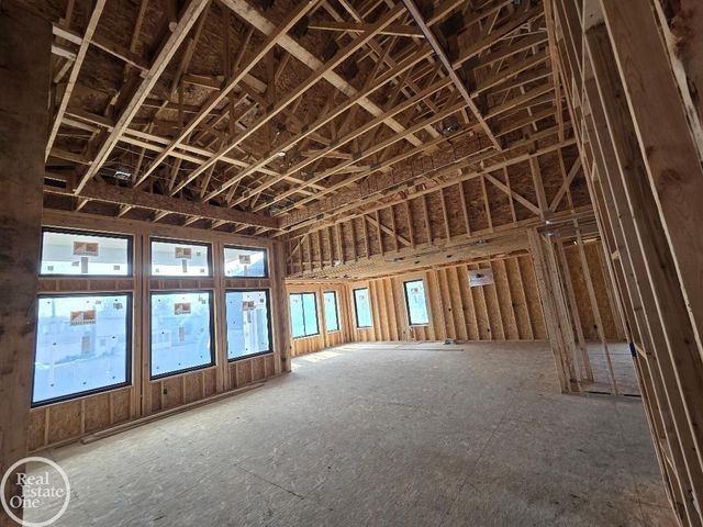 27176 Oxbow Lake Drive, Chesterfield, MI 48051