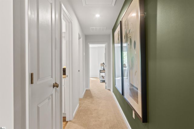 1294 Forestbrook Lane, Spartanburg, SC 29303