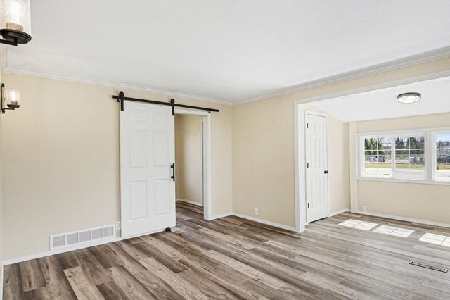 617 E Eliza Street, Schoolcraft, MI 49087