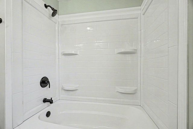 617 E Eliza Street, Schoolcraft, MI 49087