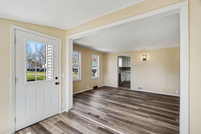 617 E Eliza Street, Schoolcraft, MI 49087