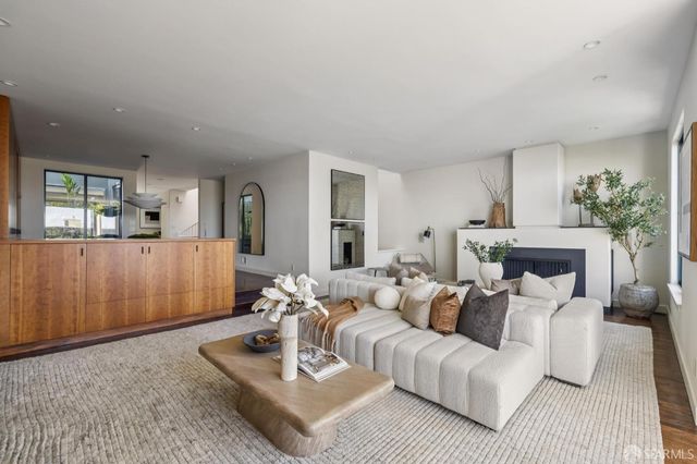 381 Liberty Street, San Francisco, CA 94114