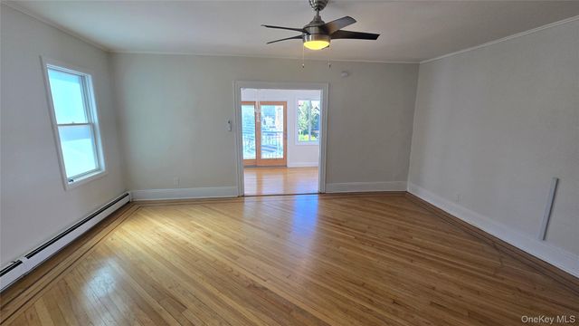 229 E Walnut Street, Long Beach, NY 11561