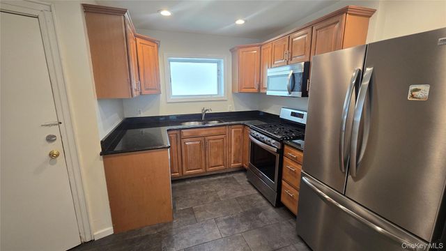 229 E Walnut Street, Long Beach, NY 11561