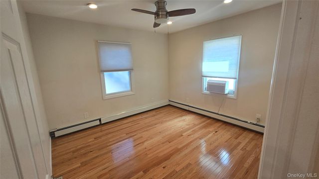 229 E Walnut Street, Long Beach, NY 11561