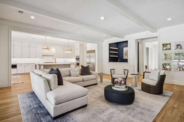 6815 Stichter Avenue, Dallas, TX 75230