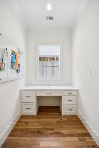 6815 Stichter Avenue, Dallas, TX 75230