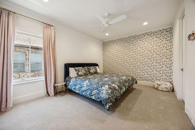 6815 Stichter Avenue, Dallas, TX 75230