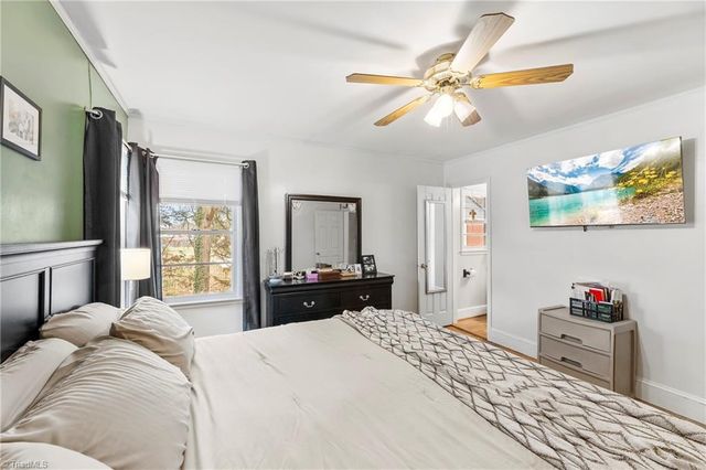 210 Avondale Drive, Lexington, NC 27295