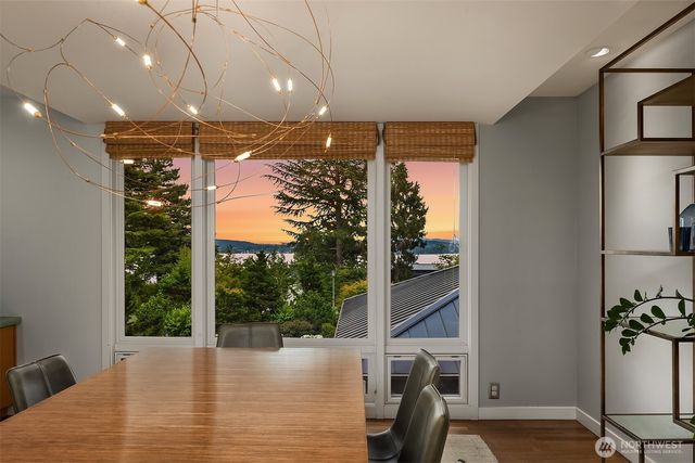 6340 NE Windermere Road, Seattle, WA 98105