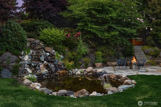 6340 NE Windermere Road, Seattle, WA 98105