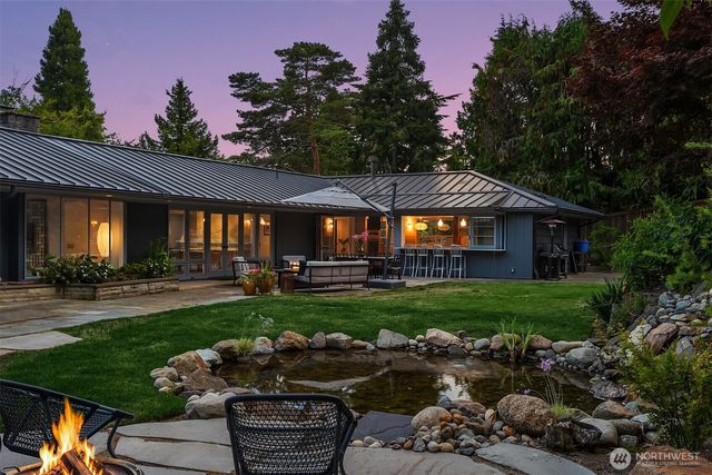 6340 NE Windermere Road, Seattle, WA 98105