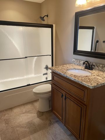 2505 Pebblecreek LN, Murfreesboro, TN 37130