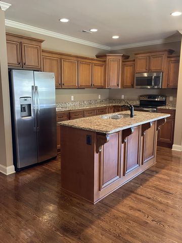 2505 Pebblecreek LN, Murfreesboro, TN 37130