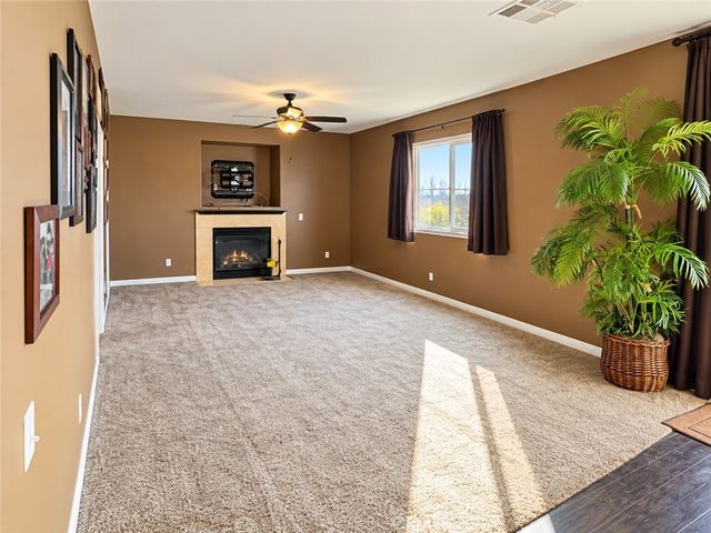 176 Nightfall, San Jacinto, CA 92582