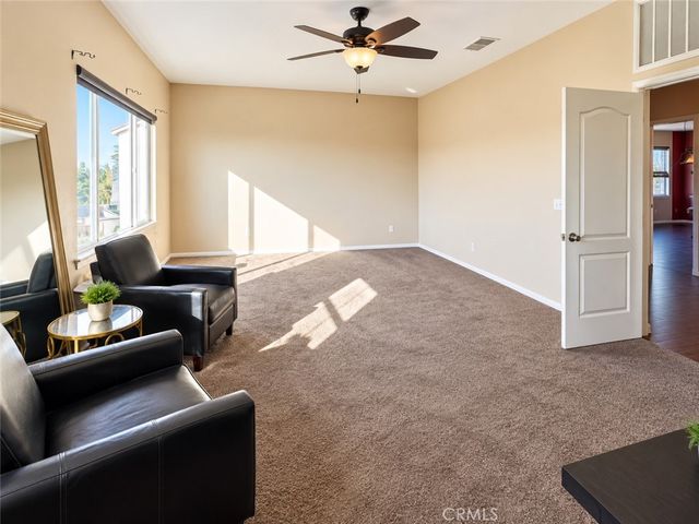 176 Nightfall, San Jacinto, CA 92582