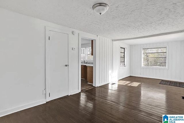 4204 38TH AVENUE, Birmingham, AL 35217