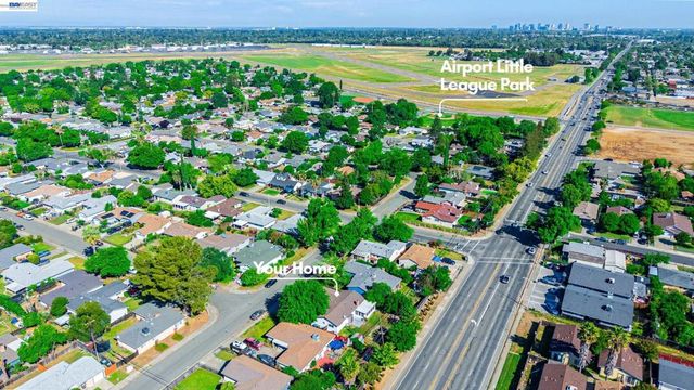 6613 Demaret Drive, Sacramento, CA 95822