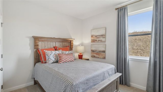 308 Saint Michael Way, Findlay Twp, PA 15126