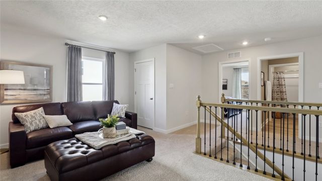 308 Saint Michael Way, Findlay Twp, PA 15126