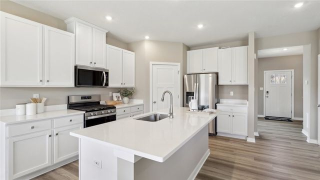 308 Saint Michael Way, Findlay Twp, PA 15126