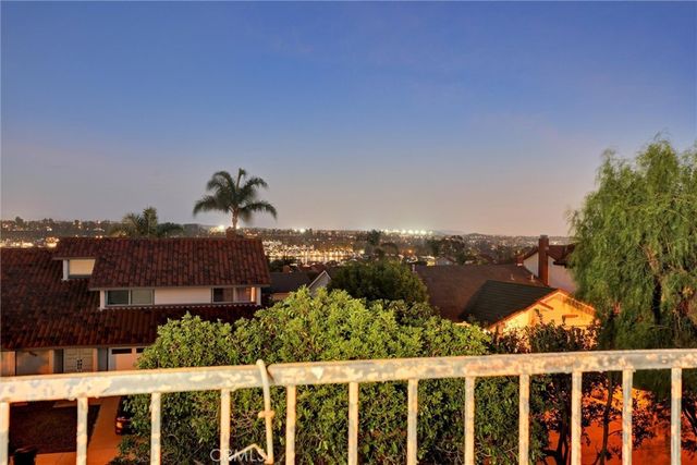 22522 Conil, Mission Viejo, CA 92691