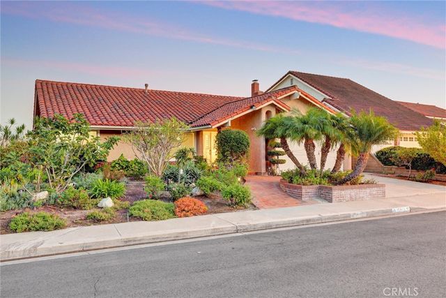 22522 Conil, Mission Viejo, CA 92691