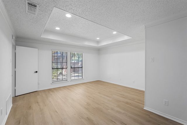 4028 Saint Christopher Lane, Dallas, TX 75287