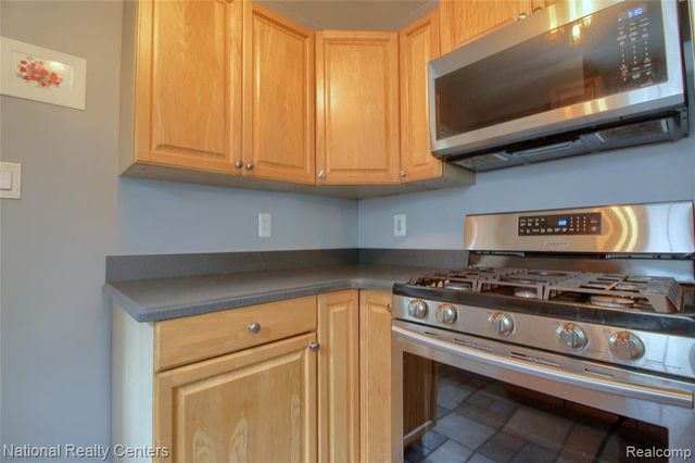 2463 Cummings Avenue, Berkley, MI 48072