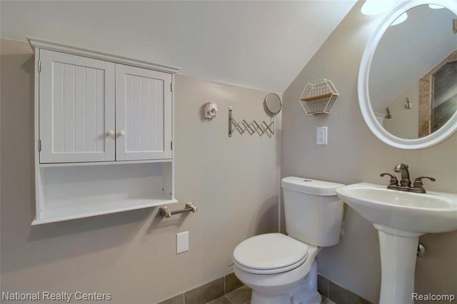 2463 Cummings Avenue, Berkley, MI 48072
