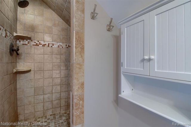 2463 Cummings Avenue, Berkley, MI 48072