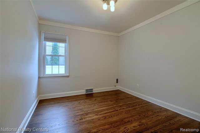 2463 Cummings Avenue, Berkley, MI 48072