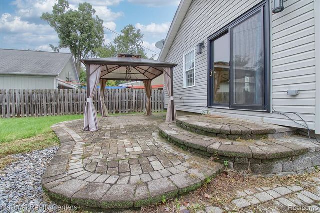 2463 Cummings Avenue, Berkley, MI 48072