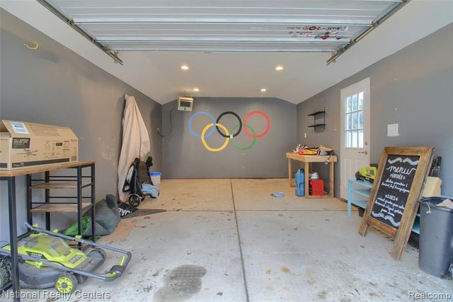 2463 Cummings Avenue, Berkley, MI 48072