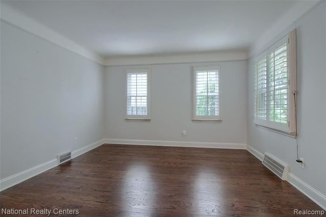 2463 Cummings Avenue, Berkley, MI 48072
