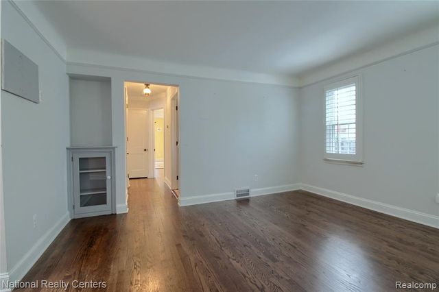 2463 Cummings Avenue, Berkley, MI 48072