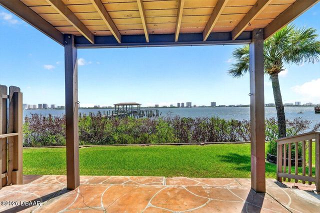 3333 S Ridgewood Ave Apt 15, Port Orange, FL 32129