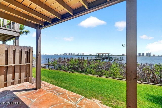 3333 S Ridgewood Ave Apt 15, Port Orange, FL 32129