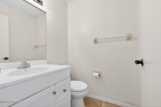 3333 S Ridgewood Ave Apt 15, Port Orange, FL 32129