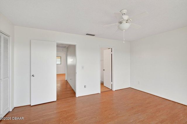 3333 S Ridgewood Ave Apt 15, Port Orange, FL 32129